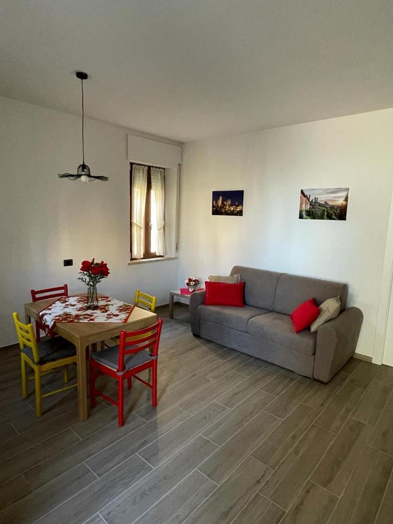 La Casina Di Cinzia Apartment San Gimignano Exterior foto